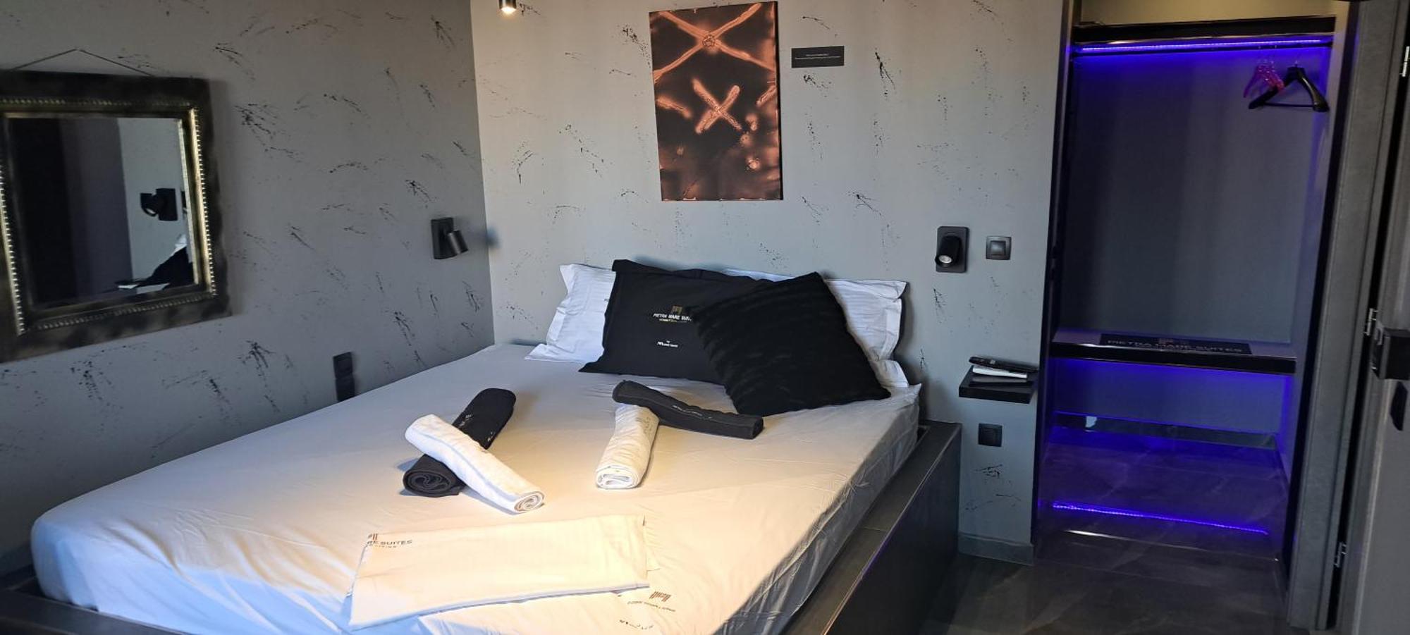 Pietra Mare Suites Patras Zewnętrze zdjęcie